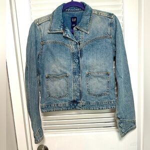 Bling Gap Denim Jean Jacket Colorful Design on Back like new size small
